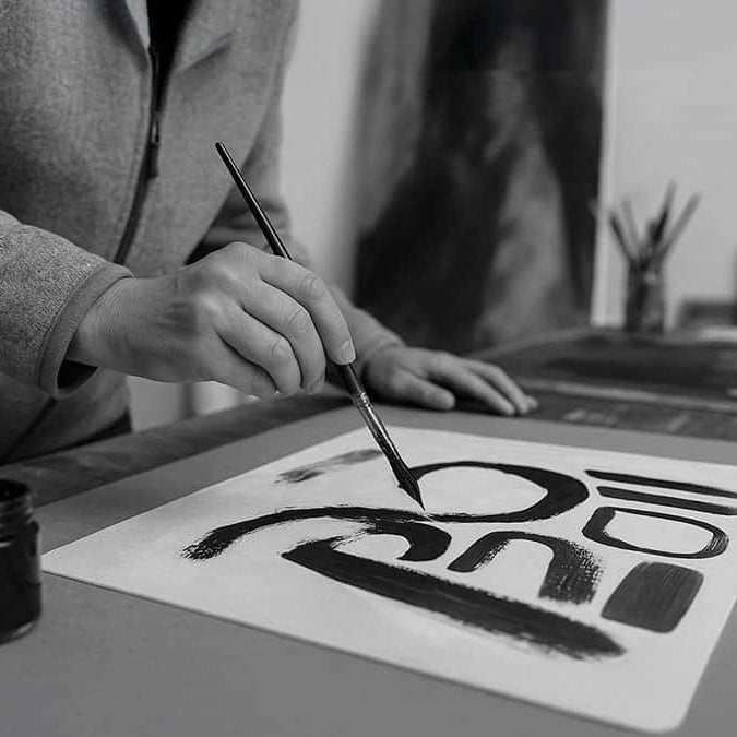 Collaborazioni artistiche VICODE – creazioni esclusive nate dall’incontro tra artisti e designer indipendenti