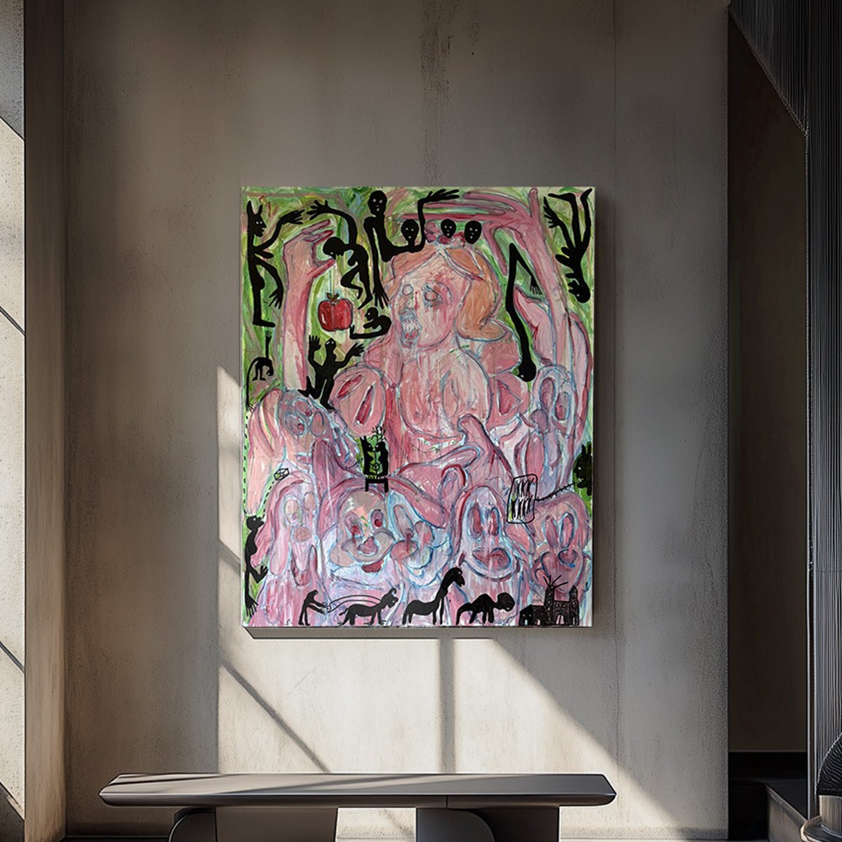 Dettaglio delle figure grottesche e delle silhouette nere che circondano la protagonista.