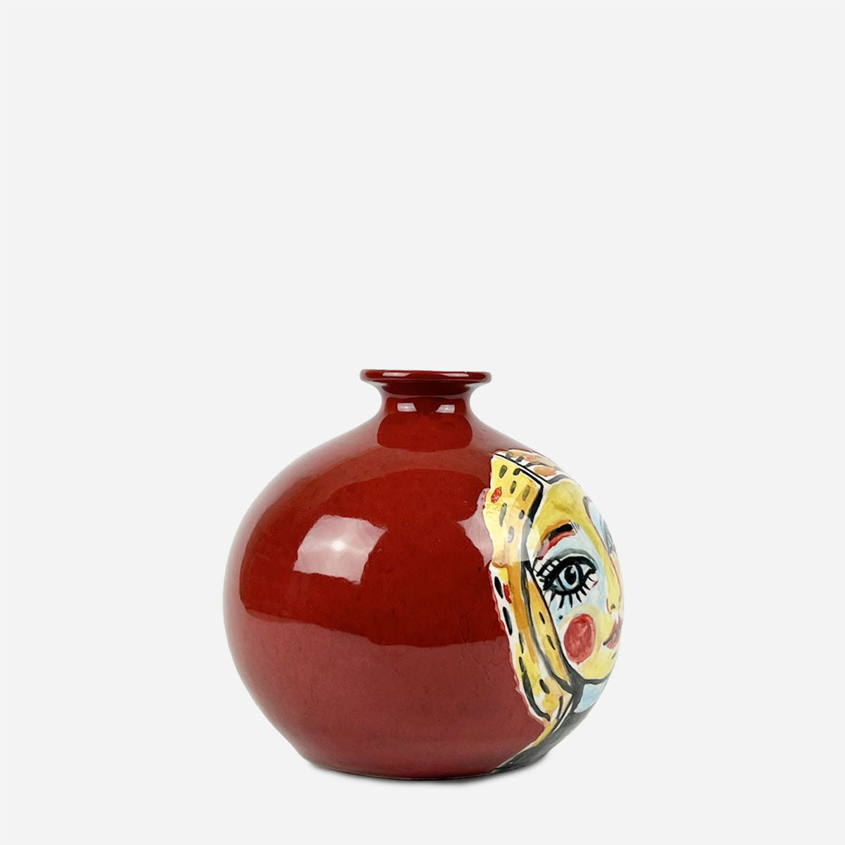 Profilo del Vaso Bionda su Rosso che mostra la sua forma tridimensionale e la pittura.