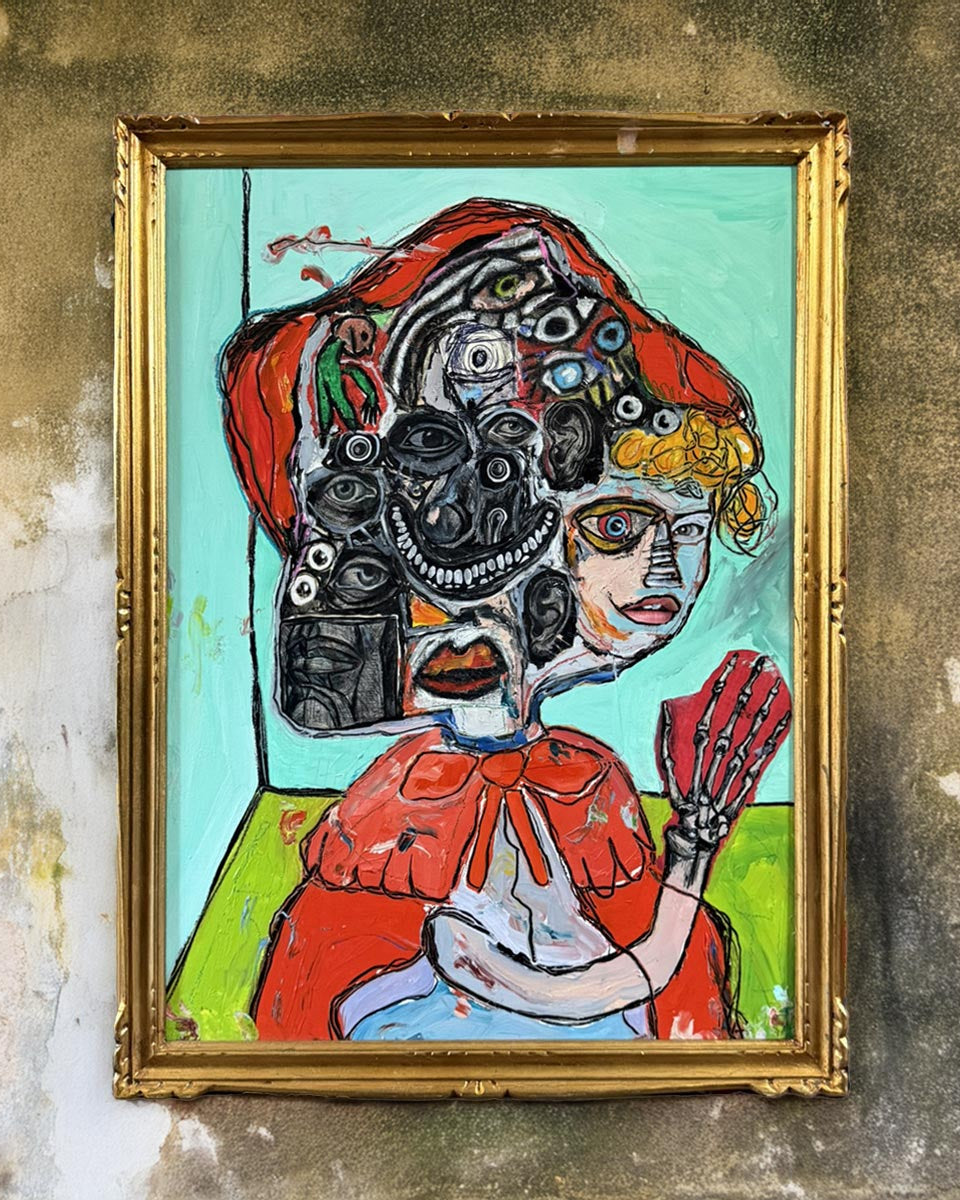 Quadro Cappuccetto Rosso di Massimiliano Precisi, ritratto satirico e grottesco su legno.