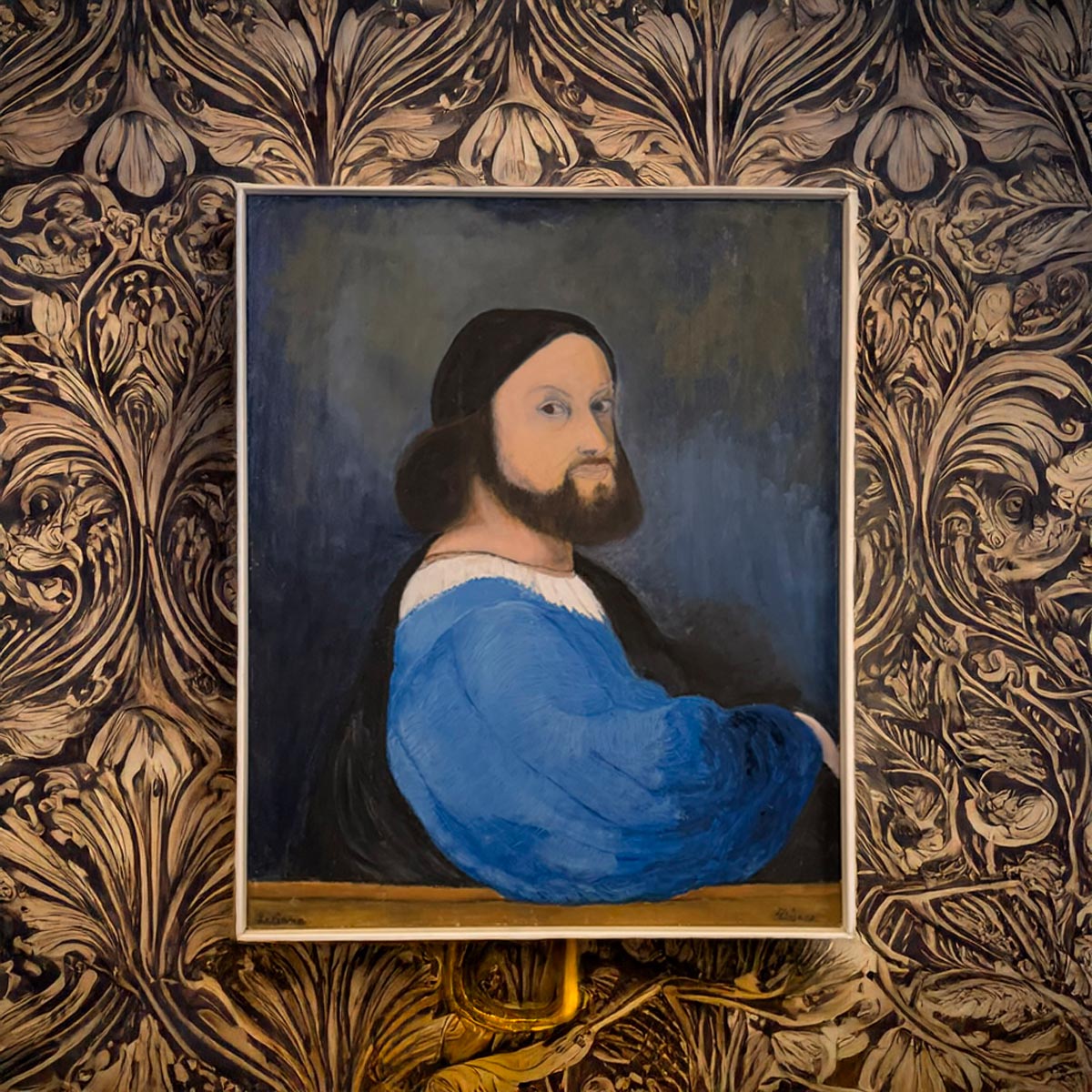 Quadro Uomo in Blu, ritratto anonimo espressionista degli anni '80 di una figura in abito azzurro.