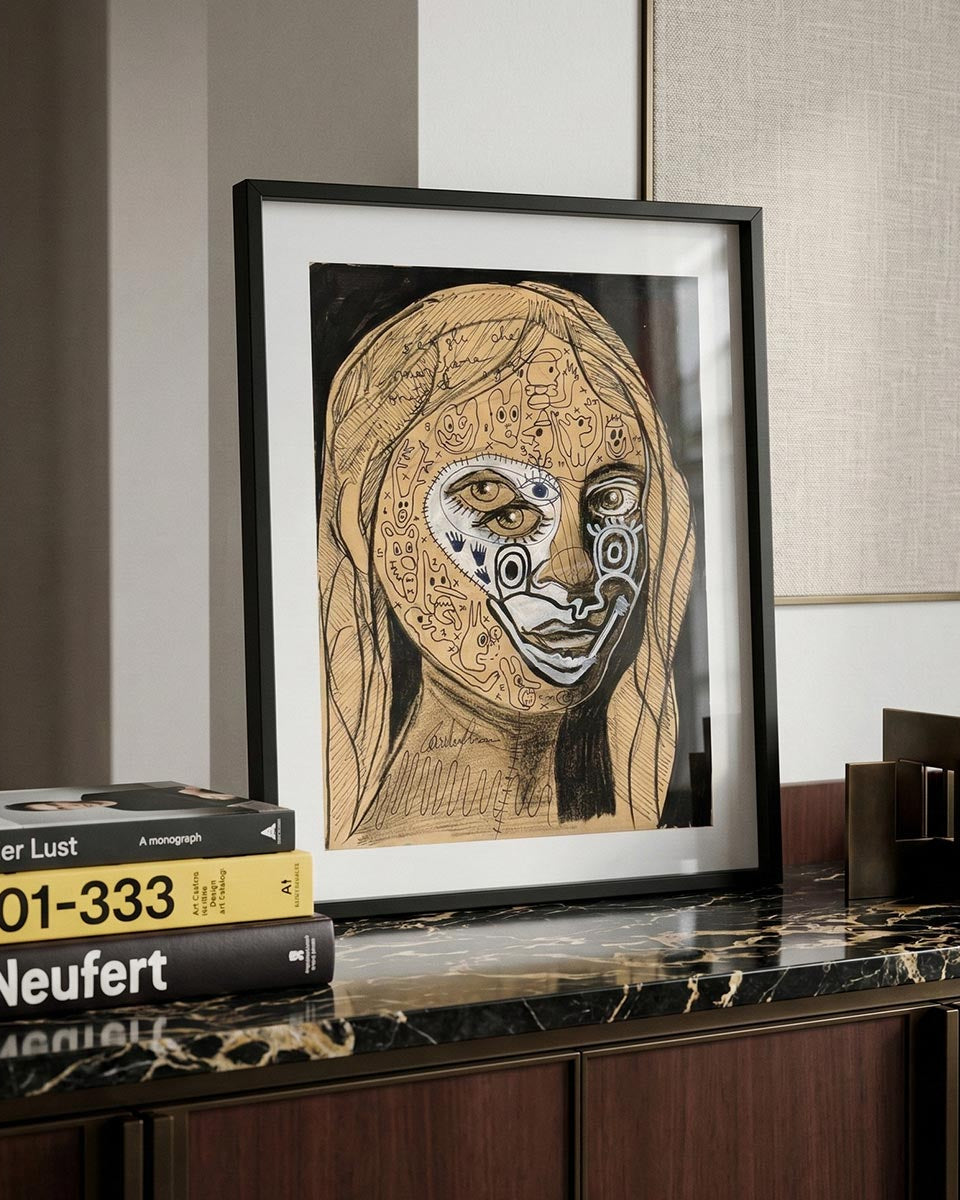 Dettaglio del volto istoriato con icone pop nel quadro contemporaneo Massimiliano Precisi.