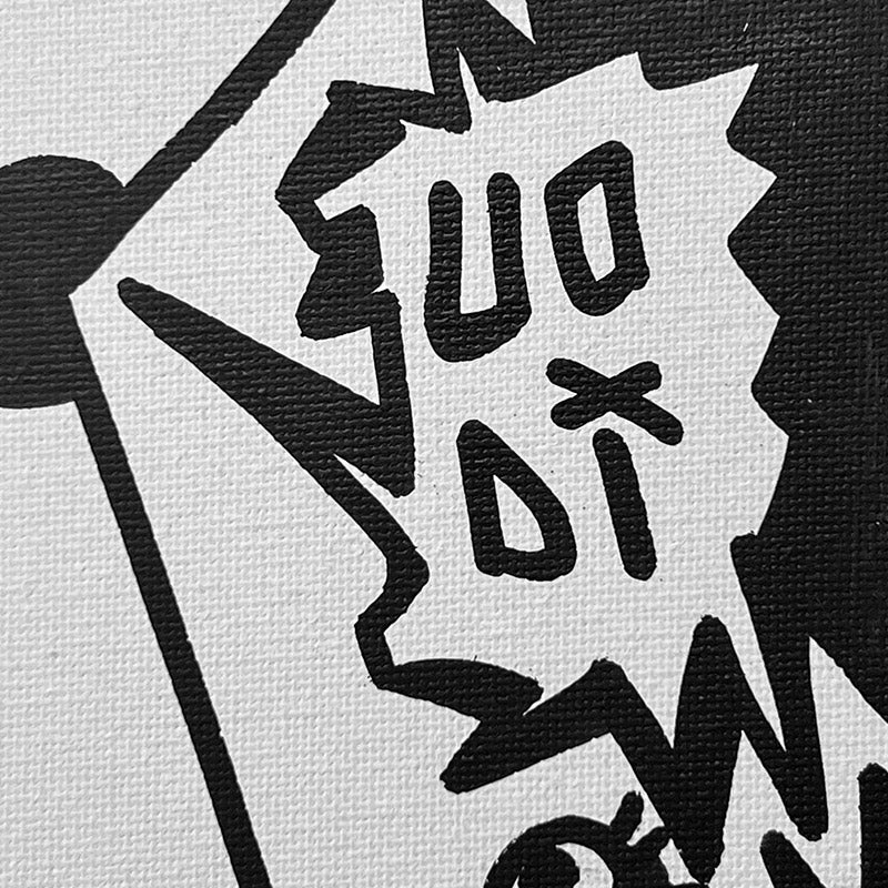 L'opera di Uodi in uno studio o libreria, come pezzo d'arte intellettuale.