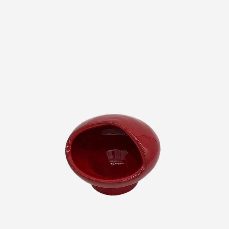 Scultura Rosso Ember, oggetto di design vintage anni '70 in ceramica smaltata rosso acceso.