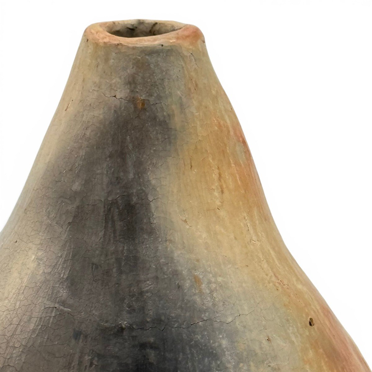 Visione frontale di un pezzo unico patrimonio UNESCO sprovvisto di firma per celebrarne il coro artistico.