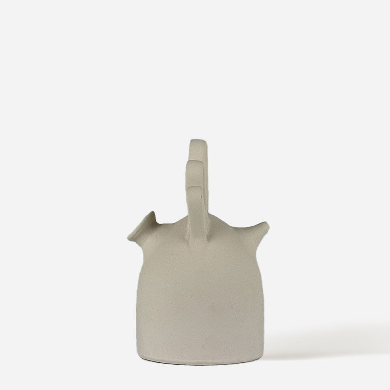 Profilo del Botijo Flamenco Breeze che mostra l'elegante curvatura ispirata al flamenco.