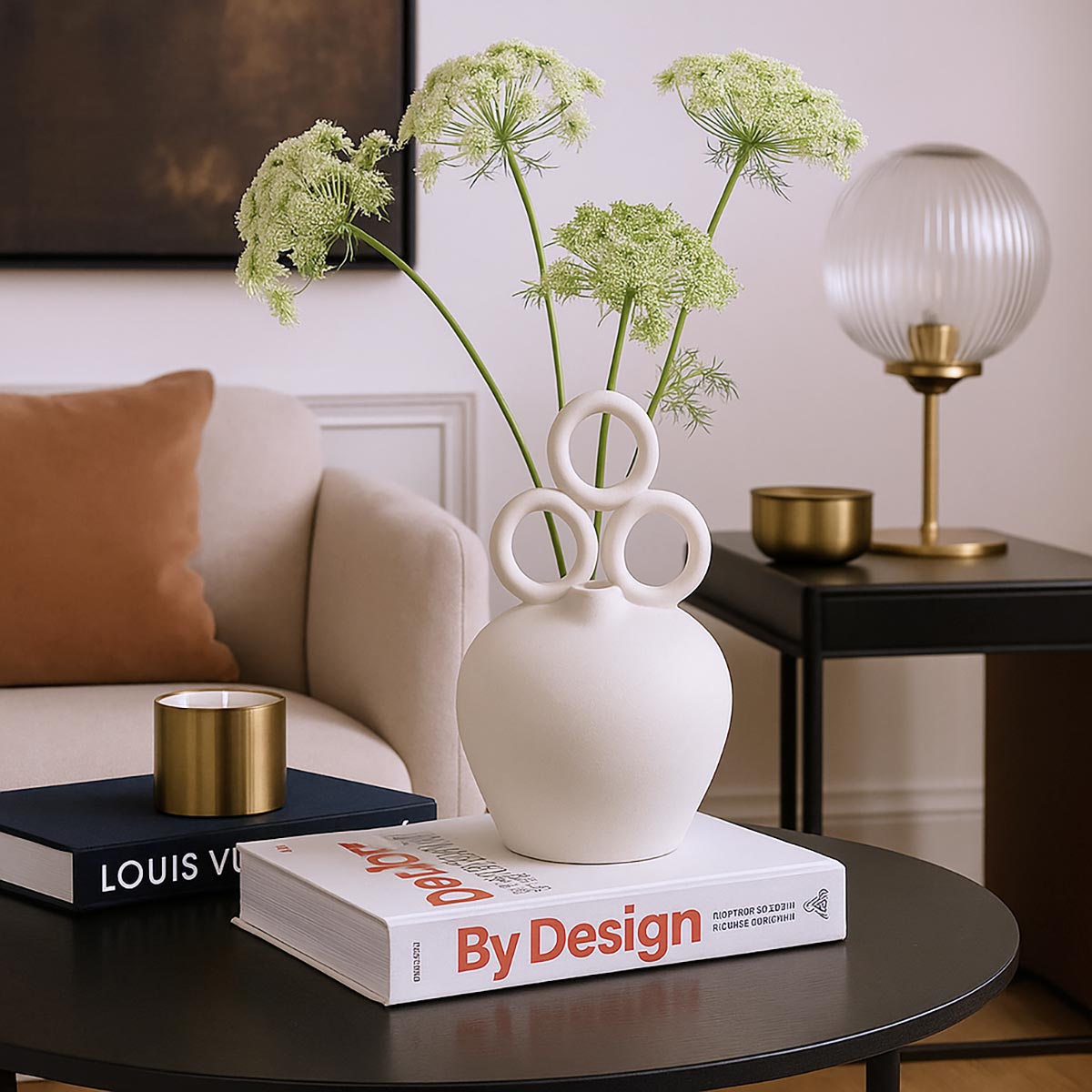 Primo piano della finitura smaltata e dei colori luminosi del Vaso Luz de Fiesta.