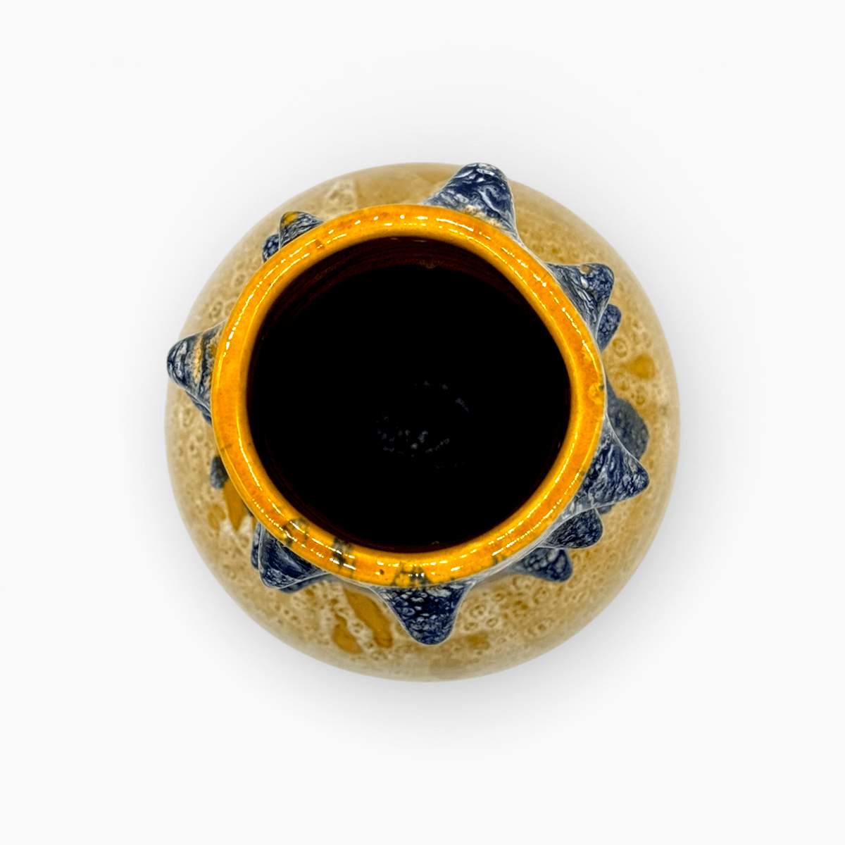 Oggetto d'arte contrasto cromatico giallo e blu notte