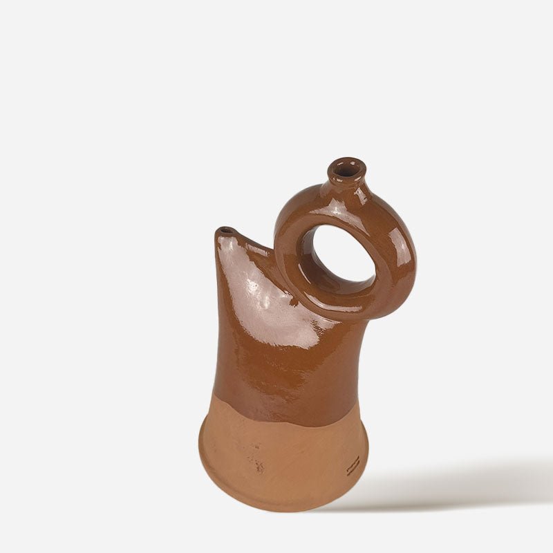 Profilo del Vaso Spagnolo Sol De Fuego che ne mostra la forma appiattita e circolare.