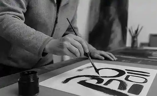 Collaborazioni artistiche VICODE – creazioni esclusive nate dall’incontro tra artisti e designer indipendenti