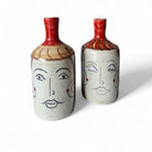 Coppia vasi ceramica Doppio Sguardo di Artema Galli, vasi a bottiglia dipinti a mano.