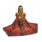 Dettaglio della trama ricca e del tessuto pregiato del kimono soprabito Brera.