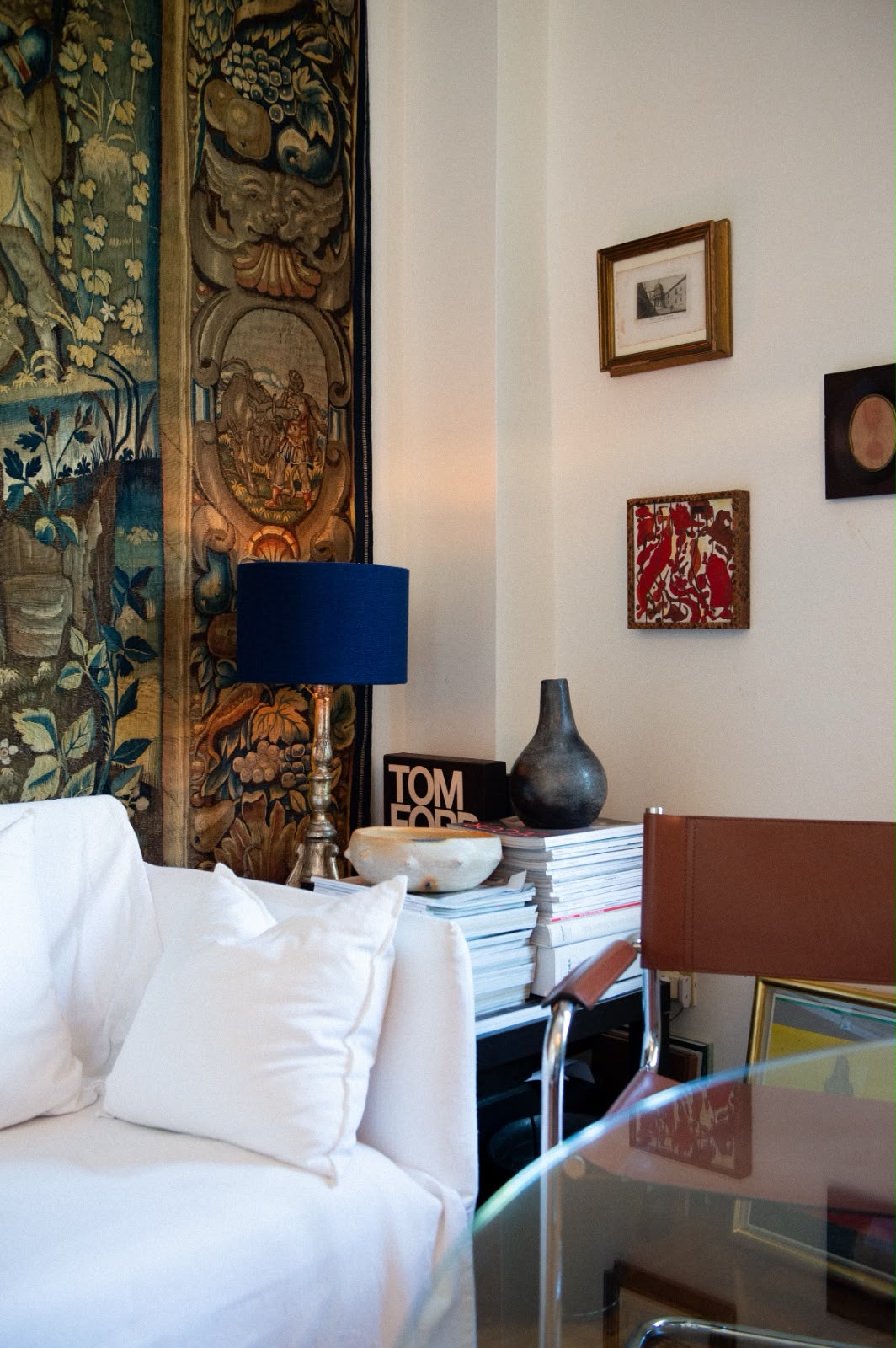 Vicode a Palazzo Lancia con un allestimento tra architettura e materia.
