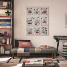 il quadro gatti di uodi ambientato in un living di design stile sottsass