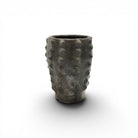 Vaso Hanene (dimensioni in cm e inch) come oggetto da collezione per interni colti.