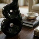 Ceramica artistica nera forma organica e moderna design unico